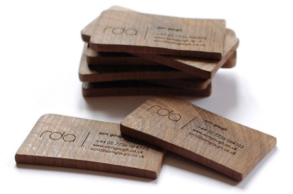 2 600x3981 25 Unconventional Wooden Business Cards