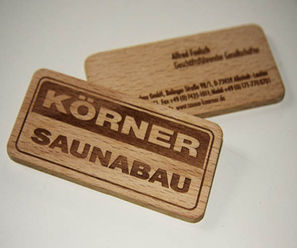 311 25 Unconventional Wooden Business Cards
